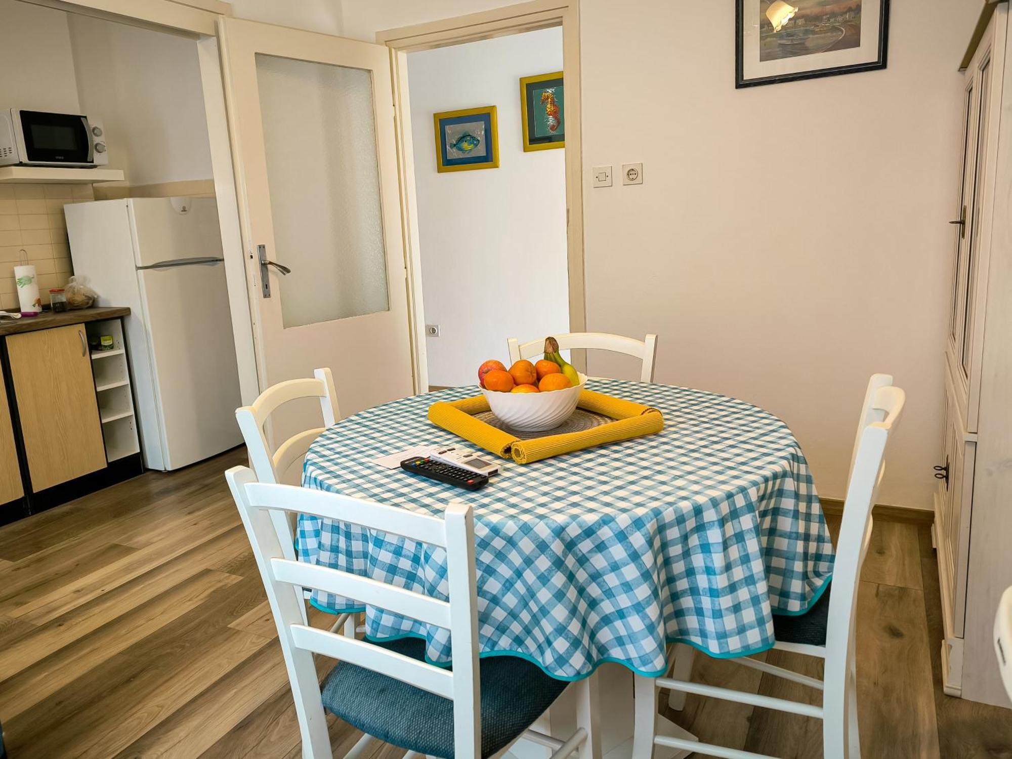 Apartman Valerija Umag Exteriör bild